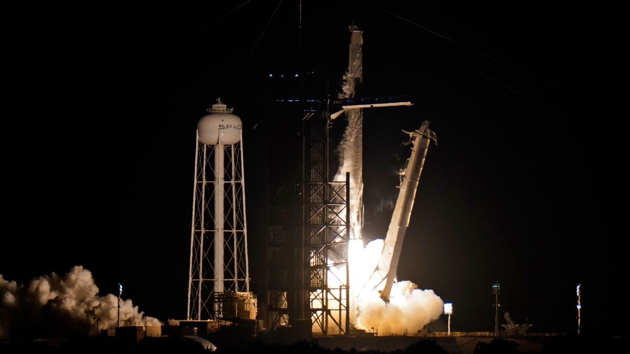 SpaceX launches first rocket of 2022