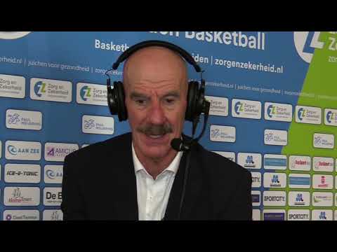 20200104 ZZ Leiden - Feyenoord Basketball, gesprek met de coaches