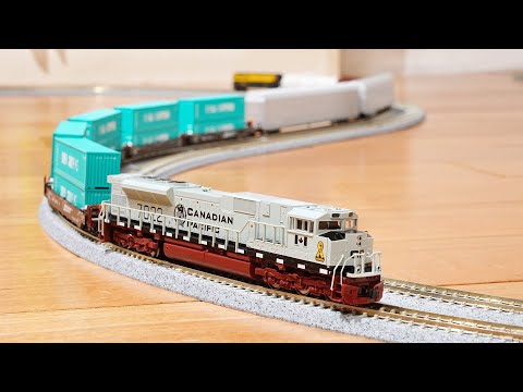 Kato N Scale SD70ACU Intermodal Train Unboxing