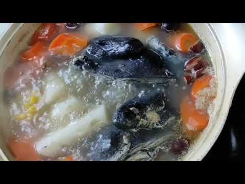 Chinese soup(Black chicken with Yam)