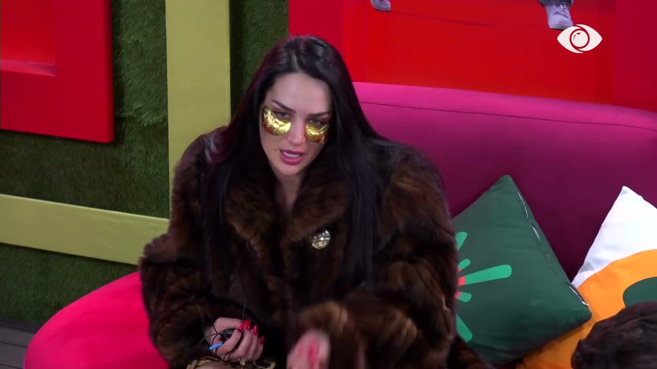 “Ajo e bën nga inati im këtë”, Juli-Erjolës për Eglën: Nuk ka gjë me ty