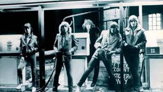 UFO - No Place to Run. mp4