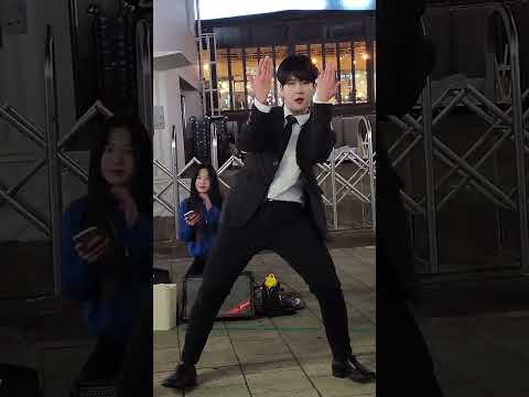 20230131 Tue. HyoJin#김효진&YuKagawa#유카가와 Hongdae Busking 홍대 버스킹 SnowHorse#눈말 211002