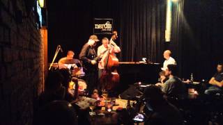 Ulf Wakenius Quartet - Seven Days of Falling