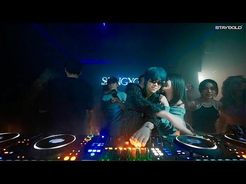 staygold and SUNGYOO 성유