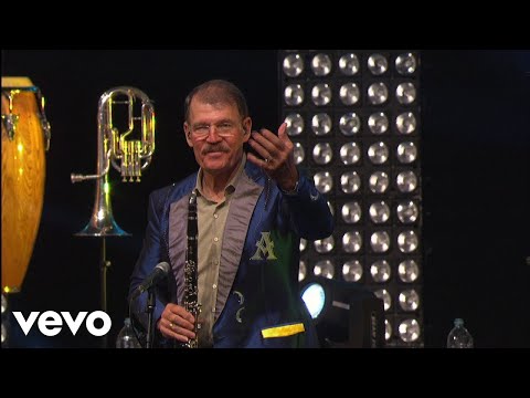 Siempre Estás Tú (En Vivo Desde El Coloso De Reforma / 2014)