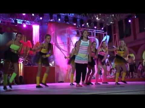 Karmen Pletikosić - POMOZI MI SVETI DUJE (Mali Split 2013)