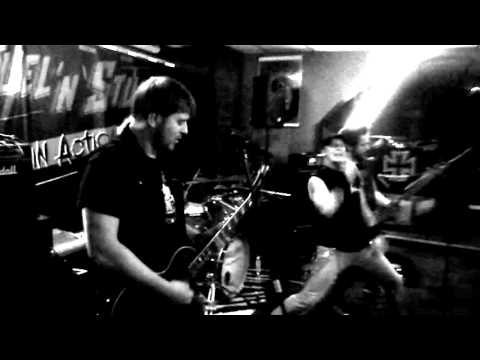 FUEL'N'STUFF "Light my Path" Live im Rock Cafe Kult 2015