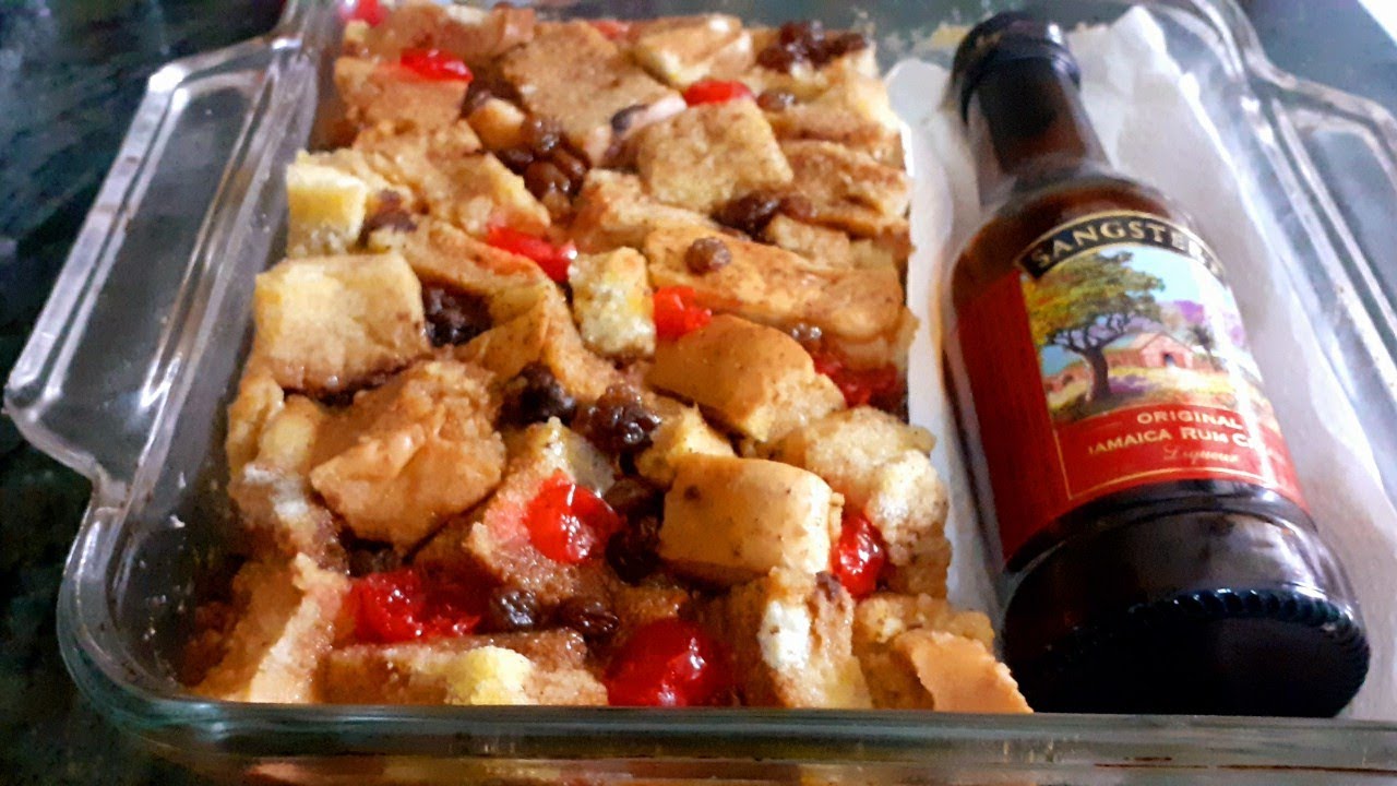 BREAD PUDDING WITH JAMAICAN RUM CREAM \ RUM CREAM BREAD PUDDING