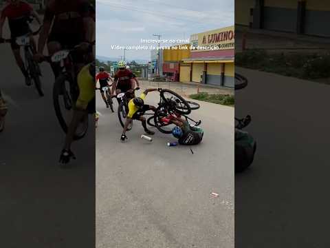 Queda na largada do desafio de XCM de mtb de Itapetinga BA #mtb #xcm