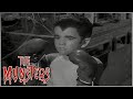 Eddie Get S Called Shorty The Munsters