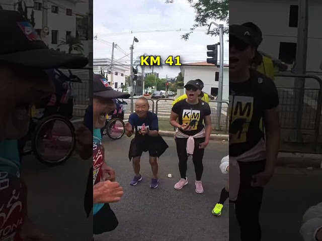 Sr. Cícero, 73 anos, maratonista #maniadecorrida #maratona #maratonadesaopaulo