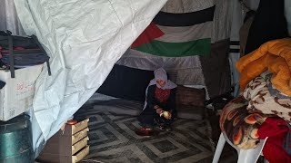 ام وسام رغم كل شيء مستمرة تواصل لكم صوتها بوجودكم معنا  يعطينا امل وقوة دعواتكم لنا بالصبر والثبات🇵🇸