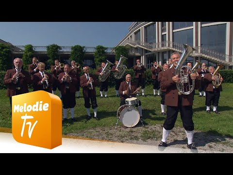 Ernst Hutter & Die Egerländer Musikanten - Rekrutenmarsch (Musikvideo)