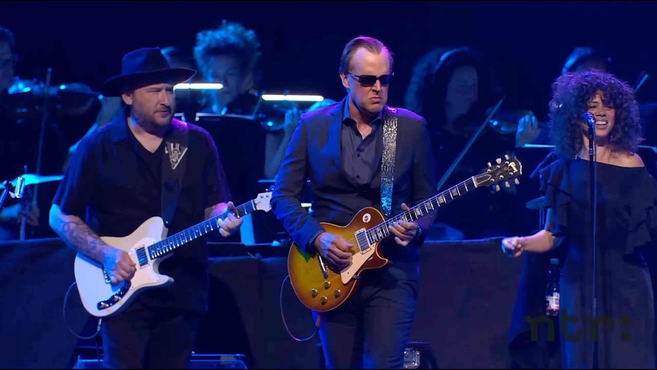 Joe Bonamassa & Metropole Orkest conducted by Jules Buckley - Twenty-Four Hour Blues