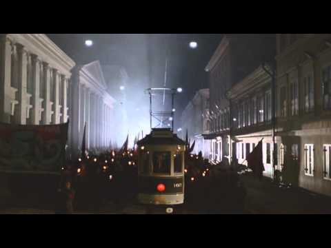 La Internacional - Clip película: Rojos 1981