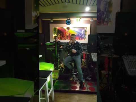 Zaim Hasrama live Chocolate Snack Bar