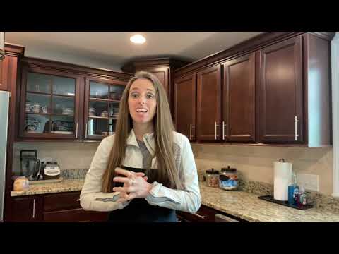 How To Make Low Fodmap Spaghetti Sauce With The Traveling Baker!