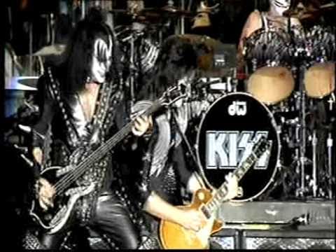 KISS Symphony: Alive IV (12) - Act Three: I Was Made For Lovin' You - Rock and Roll All Night