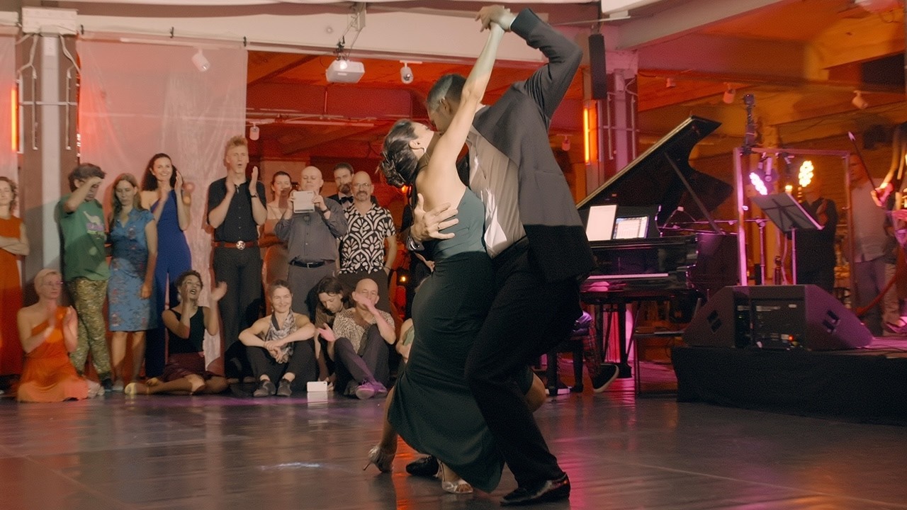 Video thumbnail for Juliana Aparicio and Santiago Hernandez – Estación Central at Tangoloft Berlin 2024