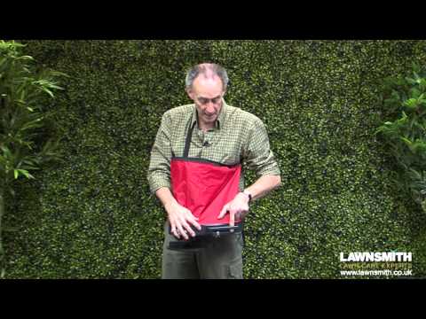 Seed & Fertiliser Shoulder Spreader from Earthway