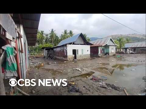Videos capture the moment a devastating 7.7 magnitude earthquake hits Indonesia
