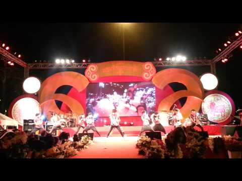 150220 Exclusive cover EXO - Wolf