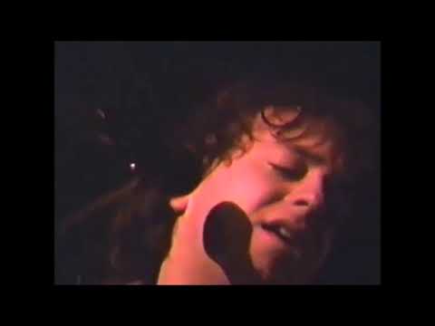 Ween - Don't Get 2 Close 2 My Fantasy - 1995-01-24 New York NY Mercury Lounge (Acoustic)