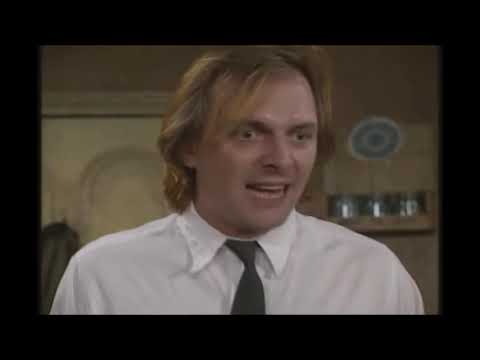 BOTTOM INSANITY - BONKERS FRYING PAN SCENE! RIK MAYALL & ADE EDMUNDSON