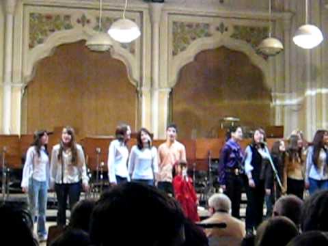 a venit un lup din crang