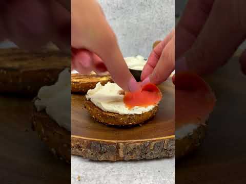 Smoked Salmon Bagel Sandwich #recipes #salmonrecipes