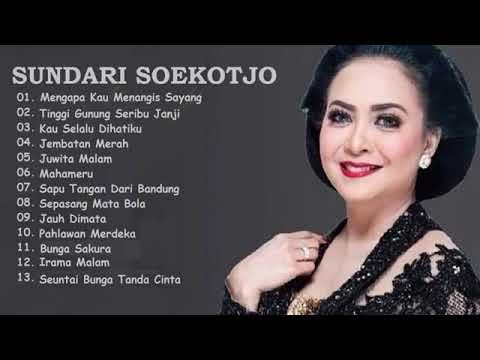 RATU KERONCONG INDONESIA SUNDARI SOEKOTJO "MAHAMERU"