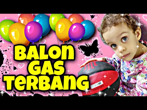 bayi-perempuan-imut-dapat-hadiah-balon-gas-dari-orang-tuanya-senang-bukan-main-video-lucu-ngakak