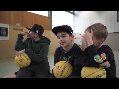 Opening ceremony with the European and World Championship trophies 🏆🏀 | Elementary School Basketb...