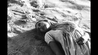 Emma Louise - Boy (Outerwaves Remix)