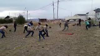 Juego scout con pelotas