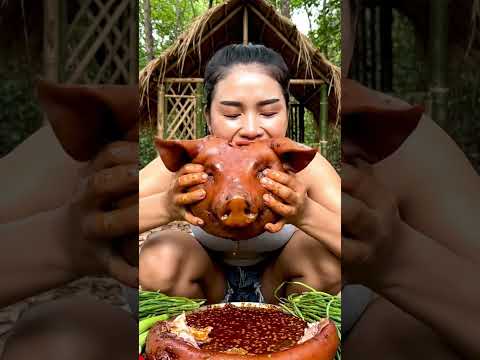 🌶️🐷 Sichuan Whole Pig’s Head Feast — Rich Flavor & So Tasty! 😋🔥