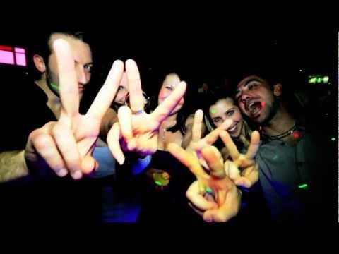 TWO FINGERZ at LAND OF LIVE URBAN SUMMER - 15 GIUGNO 2012 (official promo)