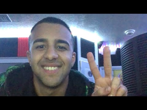 Acaba de salir mi nueva cancion #BESOS