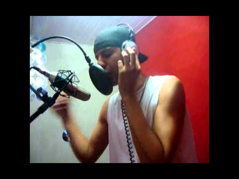 AC'rew-  Deus é por mim (t.dog & Lippe C)Part. Juliana carvalho.mpg