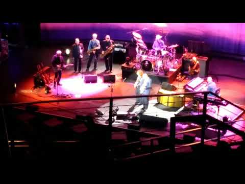 Bonnie Raitt & Jimmie Vaughan "Boom-Bapa-Boom"