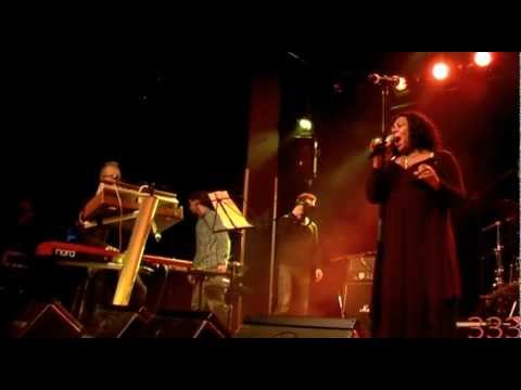 "Talk of the sun" - Hallucination Company feat. Betty Semper