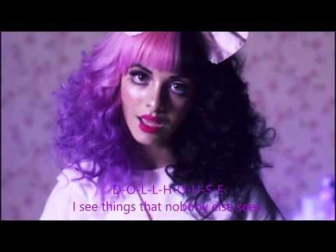 MELANIE MARTINEZ - Dollhouse (Tradução) 