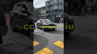 ELE CONSEGUIU B4T3R O CARRO DUAS VEZES NOS EUA! 😂 #shorts #curiosidades