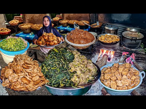 I GOT SHIVERS AS SOON AS IT OPENED, IT WAS IMMEDIATELY SWARMED FROM VARIOUS CITIES EVEN THOUGH IT...