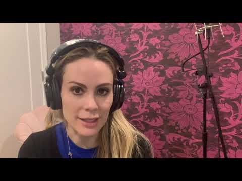 Emmy winning singer reacts to Ofra Haza “Take 7/8” form Kirya (1992) [Miki’s Tips 🎤]