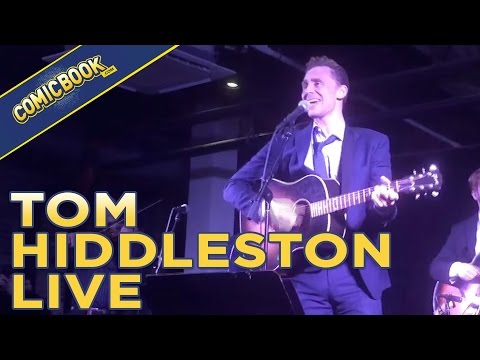Tom Hiddleston Performs As Hank Williams Live