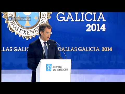 Feijóo se emociona al recordar a las víctimas del Alvia