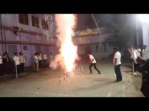 বাংলাদেশের সবচেয়ে বড় আতশবাজি জালানো 😲😱🔥