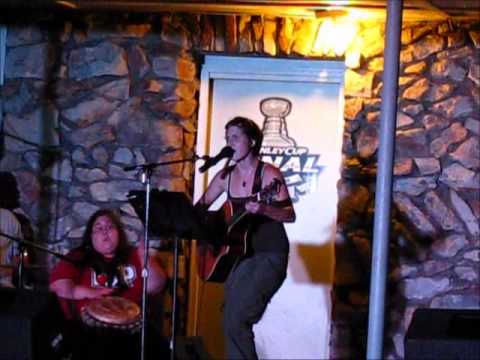 Leslie Addis and The Rusty Nails - live at Peirigopalooza 2010